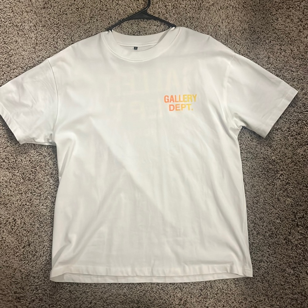 Unisex Gallery Dept T-shirt